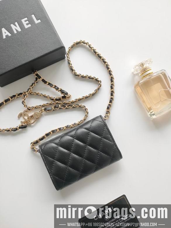 1:1 Replica Chanel Bags A8937 11.3X7.5X2.1cm YG 8