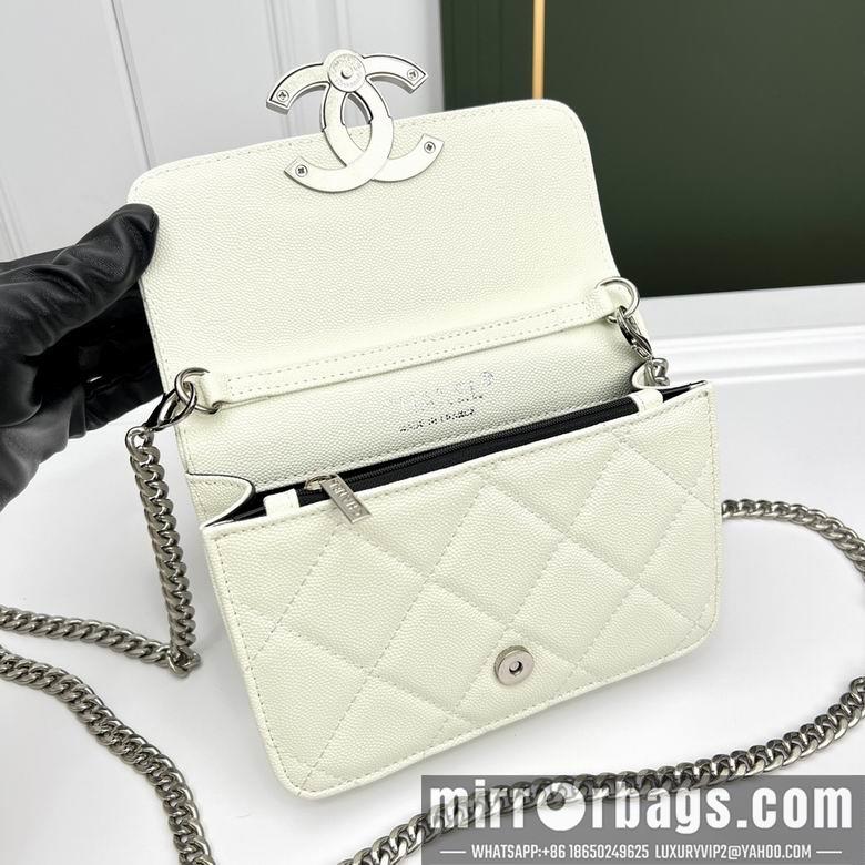 1:1 Replica Chanel Bags 6809 20X11X6cm YG 2