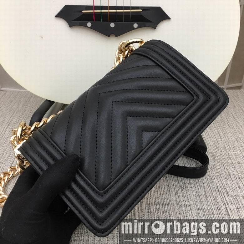 1:1 Replica Chanel Bags 67085 20X12X7.5cm XMY 18