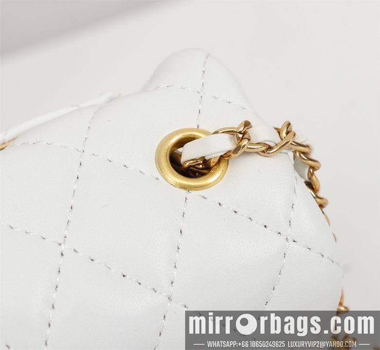 1:1 Replica Chanel Bags 6210 18cm XMY 6