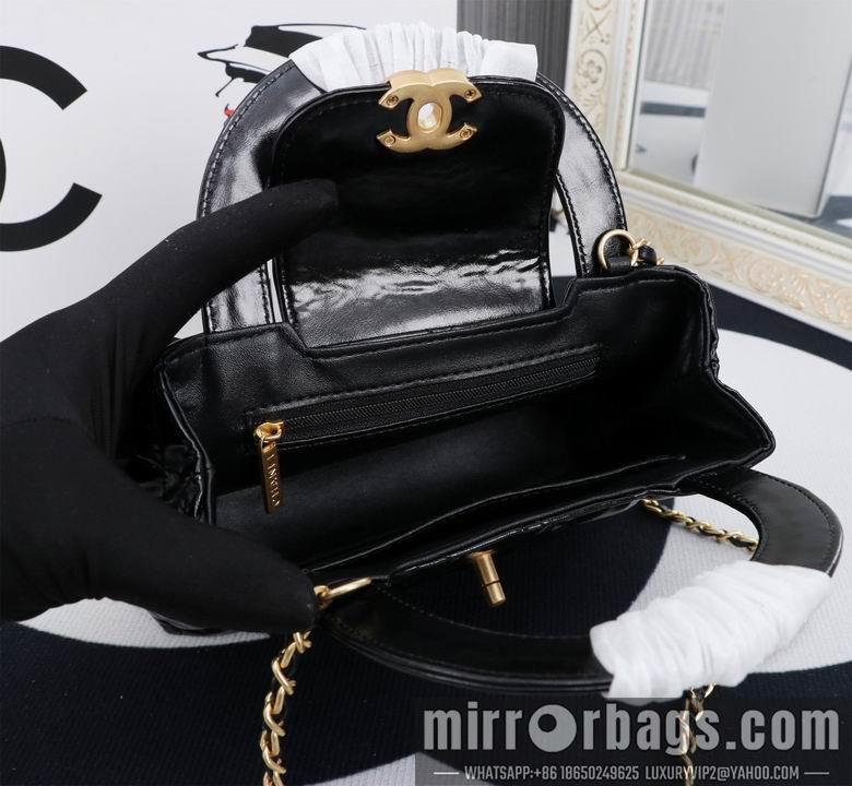 1:1 Replica Chanel Bags 8860 13X19X7cm XMY 4