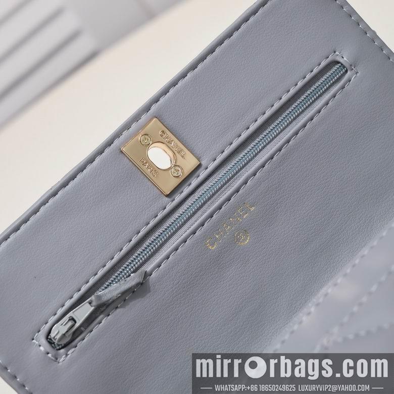 1:1 Replica Chanel Bags 33814 19X12X4.5cm WO 6