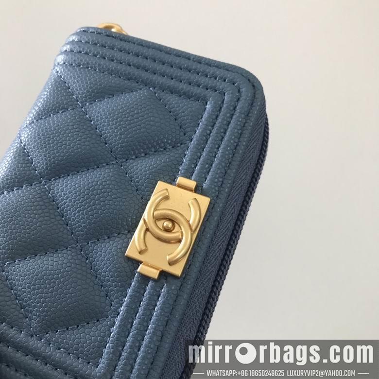 1:1 Replica Chanel Bags 80602 11X7.5cm YG 5
