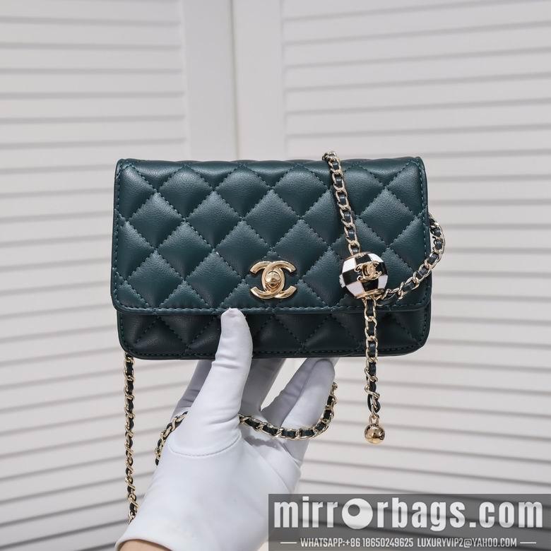 1:1 Replica Chanel Bags 33814 19X12X4.5cm WO 3