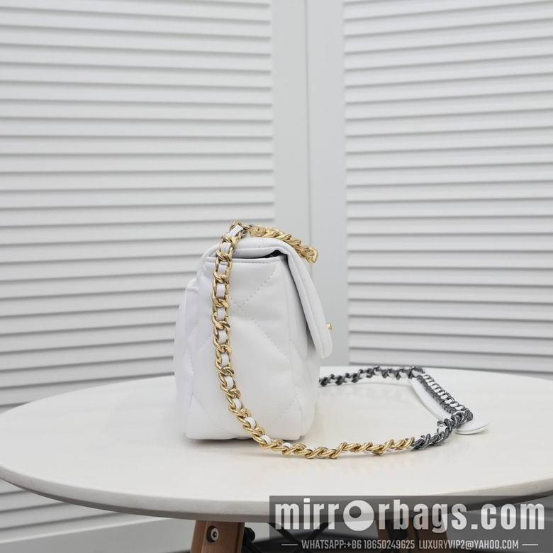 1:1 Replica Chanel Bags 9010 26X16X10cm XMY 3