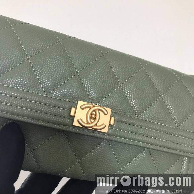 1:1 Replica Chanel Bags A80286 10.5X19X3cm YG 2
