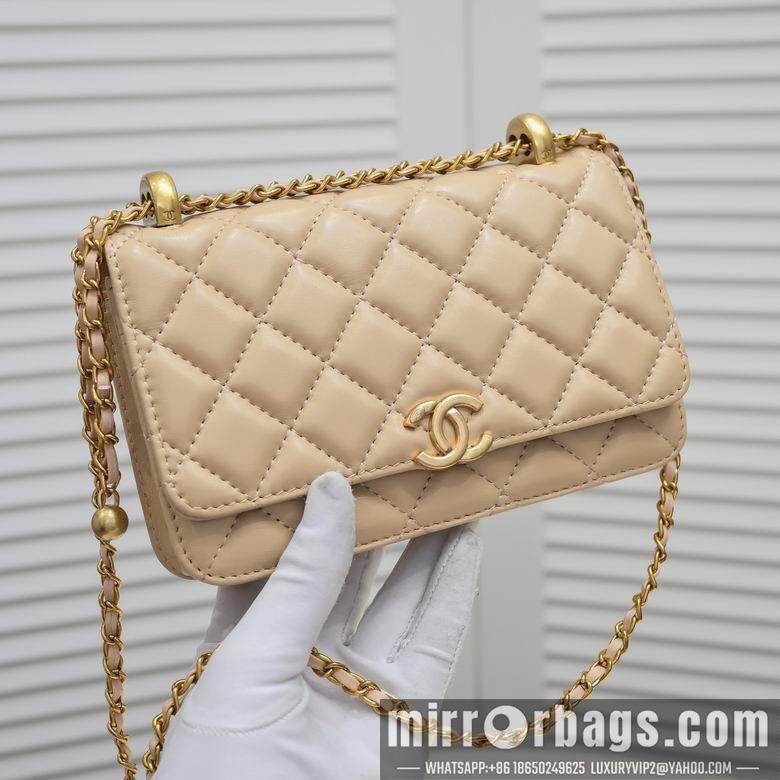 1:1 Replica Chanel Bags A33814-4  19X12X4cm WO