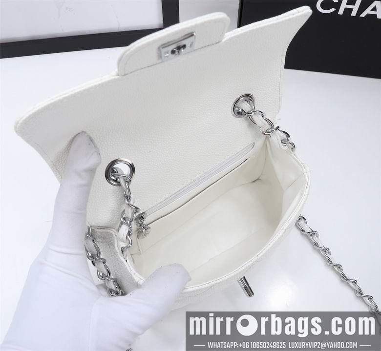 1:1 Replica Chanel Bags 1115 18X12X6cm XMY 14