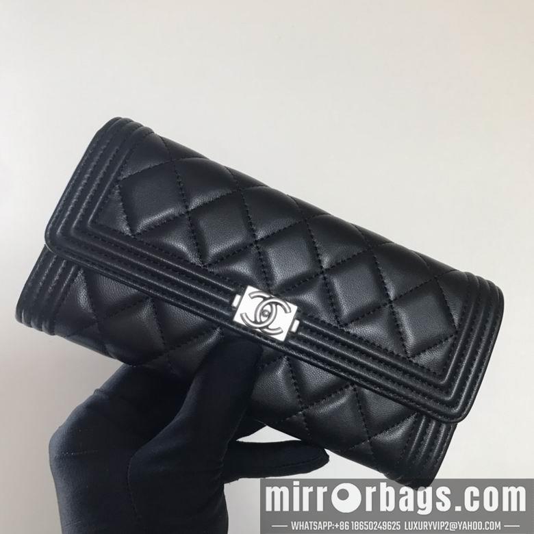 1:1 Replica Chanel Bags A80286 10.5X19X3cm YG 4