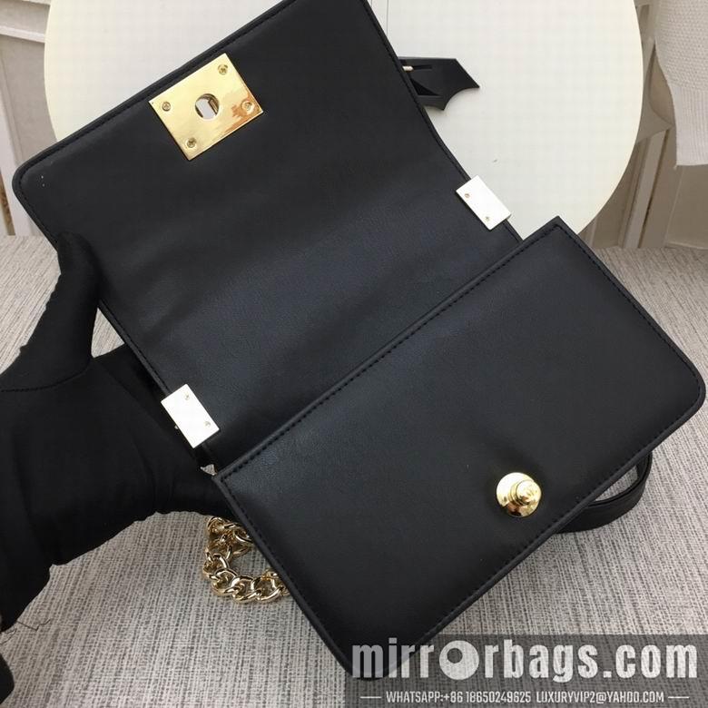 1:1 Replica Chanel Bags 67085 20X12X7.5cm XMY 11