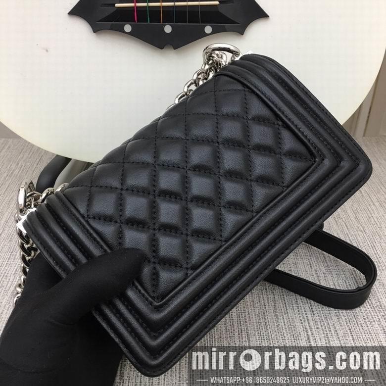1:1 Replica Chanel Bags 67085 20X12X7.5cm XMY 12