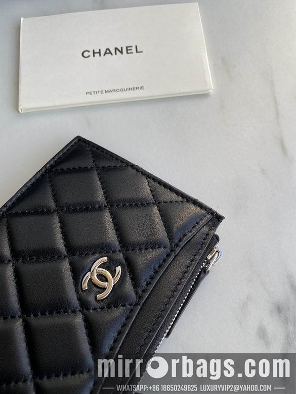 1:1 Replica Chanel Bags A84105 9X11.5cm YG 5