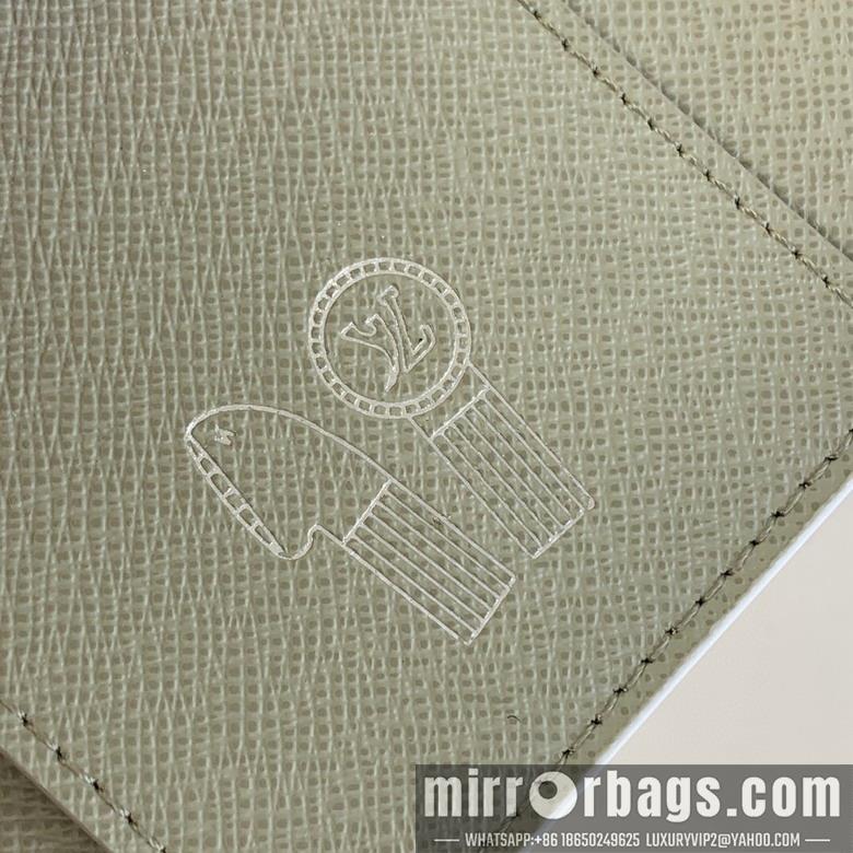 LV Replica Bags Victor M14122 11.5x9x2.5cm gf