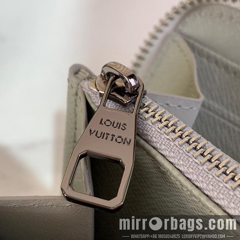 LV Replica Bags Zippy M13908 19.5x10.5x2.5cm gf