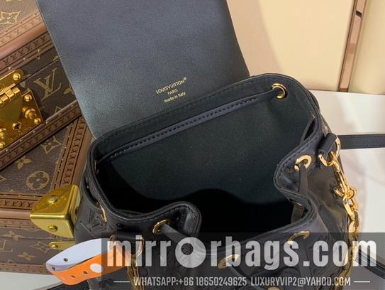LV Replica Bags Backpack M13357 26x10x21cm gf