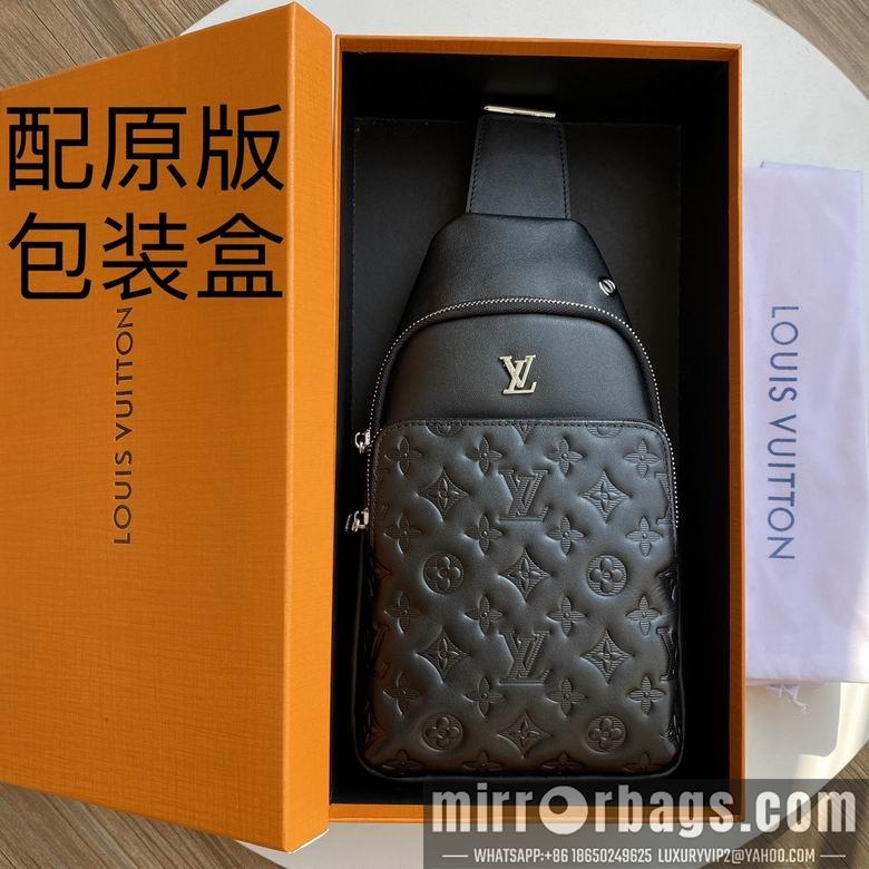 LV Replica Bags 1025 30X17X5cm