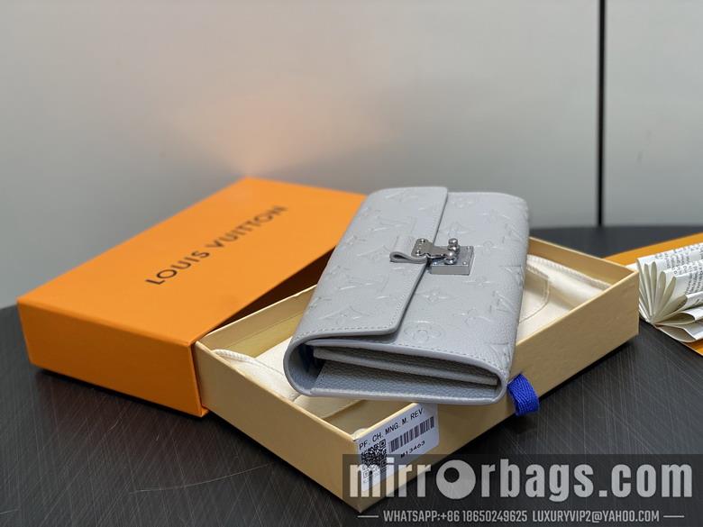 LV Replica Bags Sarah M13463 19x11x3cm gf