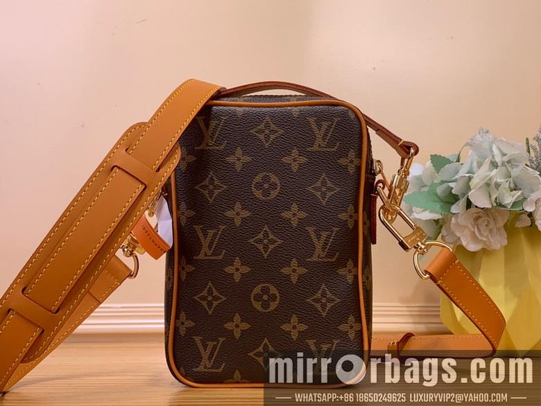 LV Replica Bags Danube m14013 21x6x16cm gf