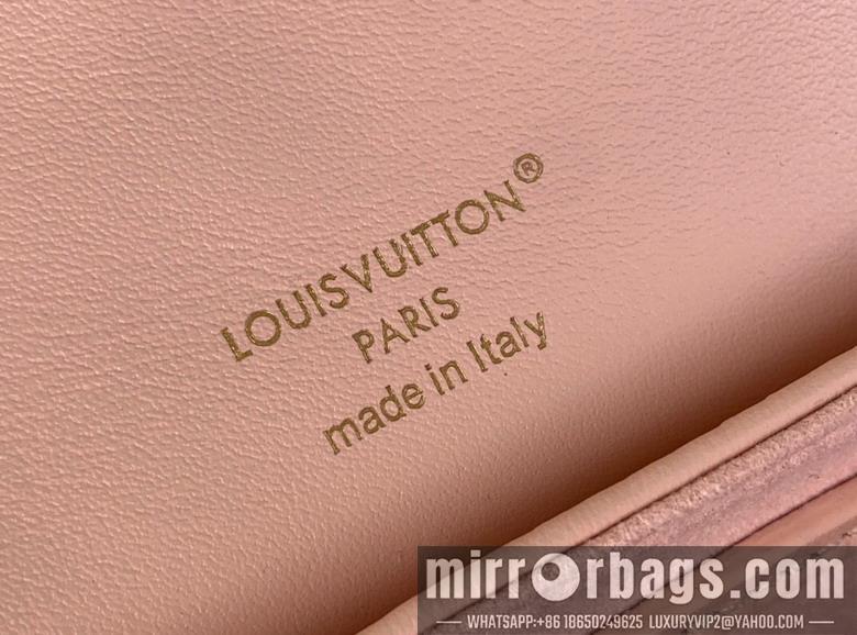 LV Replica Bags Coussin M13357 20x7.5x15cm gf