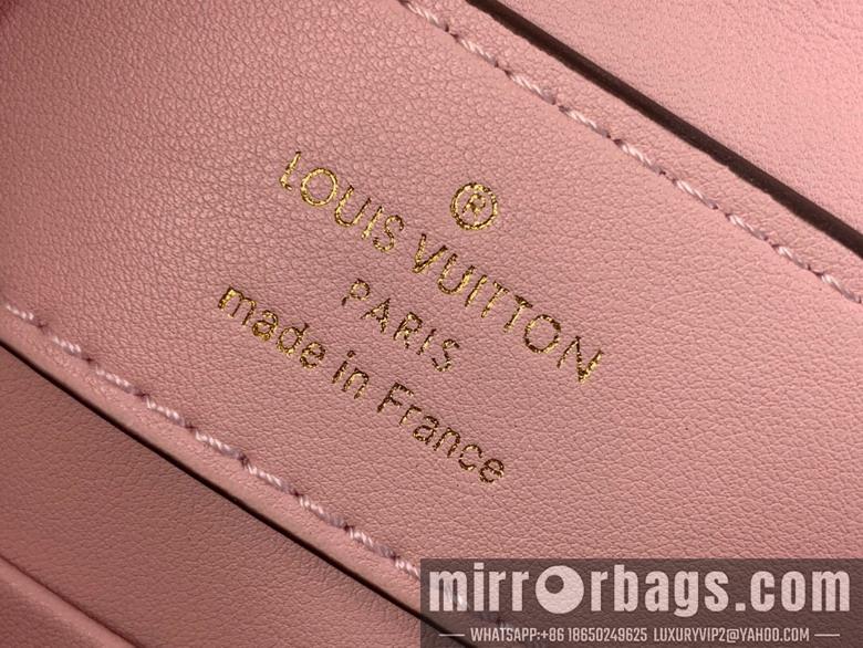 LV Replica Bags Cap m11908 21x13.6x8cm gf2
