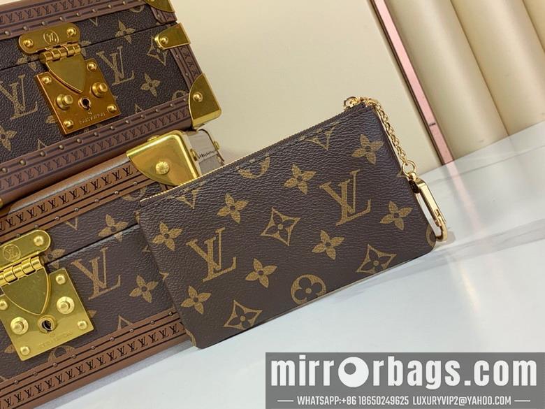 LV Replica Bags Cles m13559 9x1x15cm gf