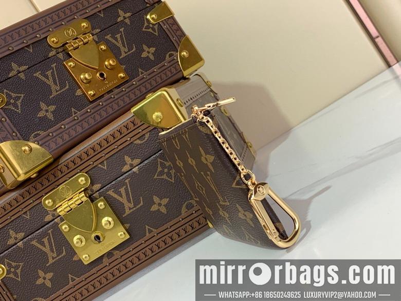 LV Replica Bags Cles m13559 9x1x15cm gf