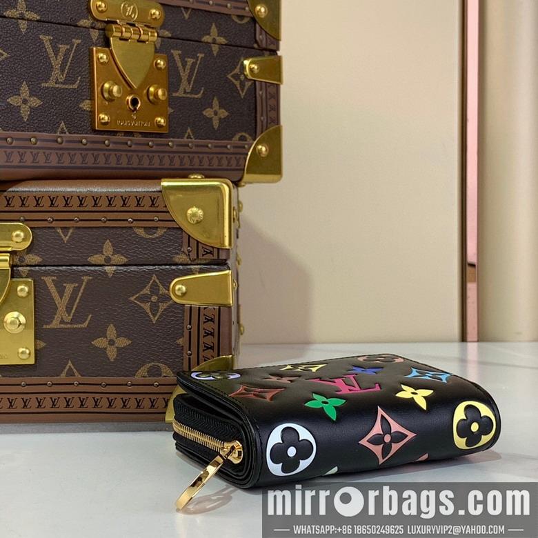 LV Replica Bags Clea m13829 11.5x8.5x2.2cm gf1