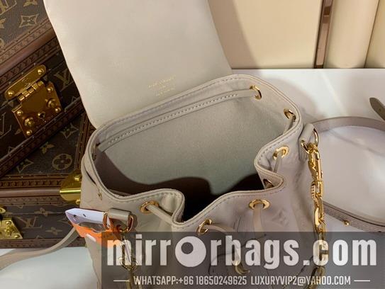 LV Replica Bags Backpack M13358 26x10x21cm gf