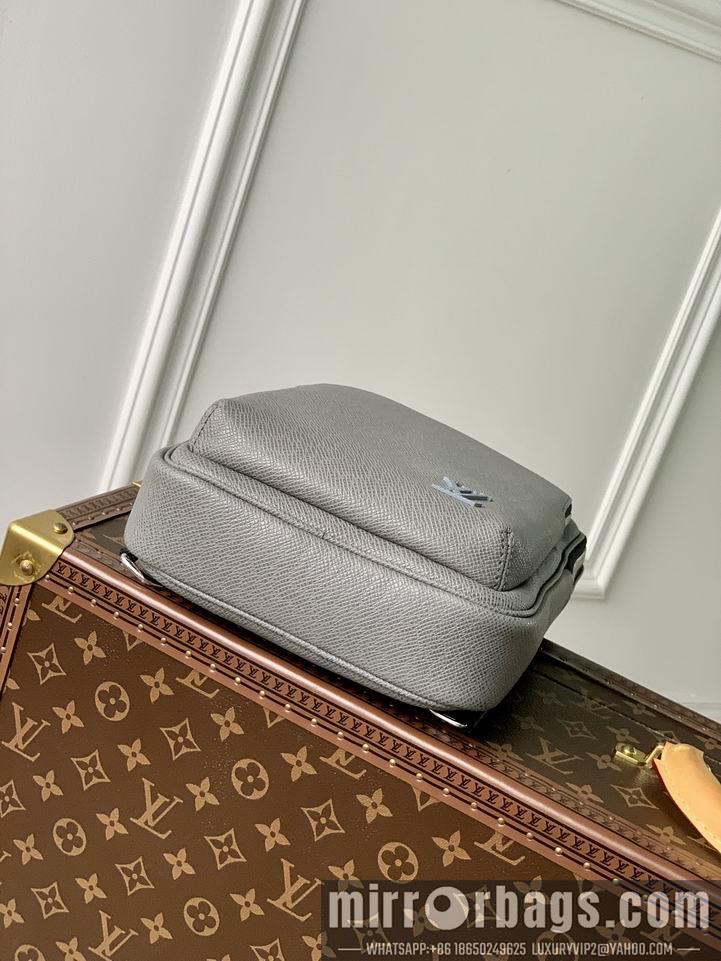 LV Replica Bags Avenue M41719 20x31x10cm gf