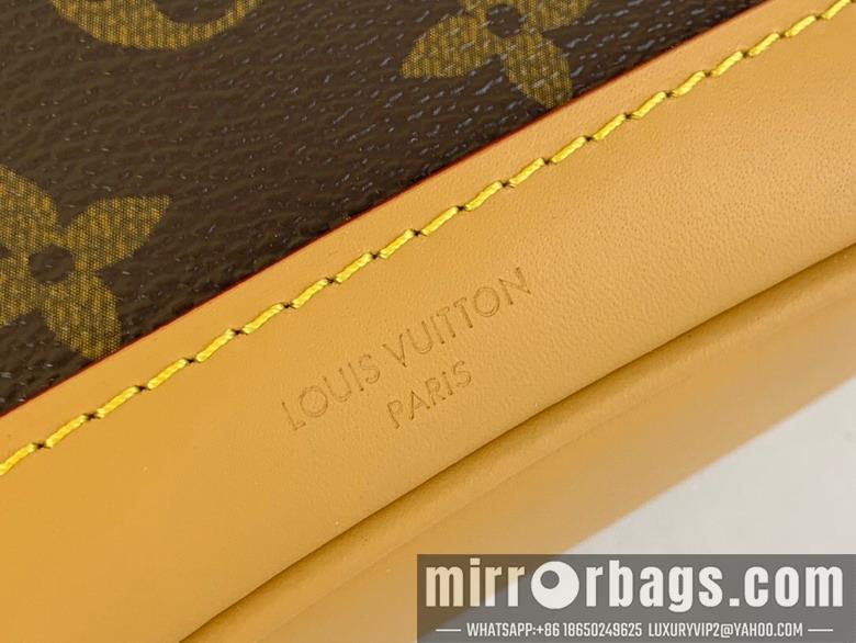 LV Replica Bags Soho M14651 17x23x8cm gf