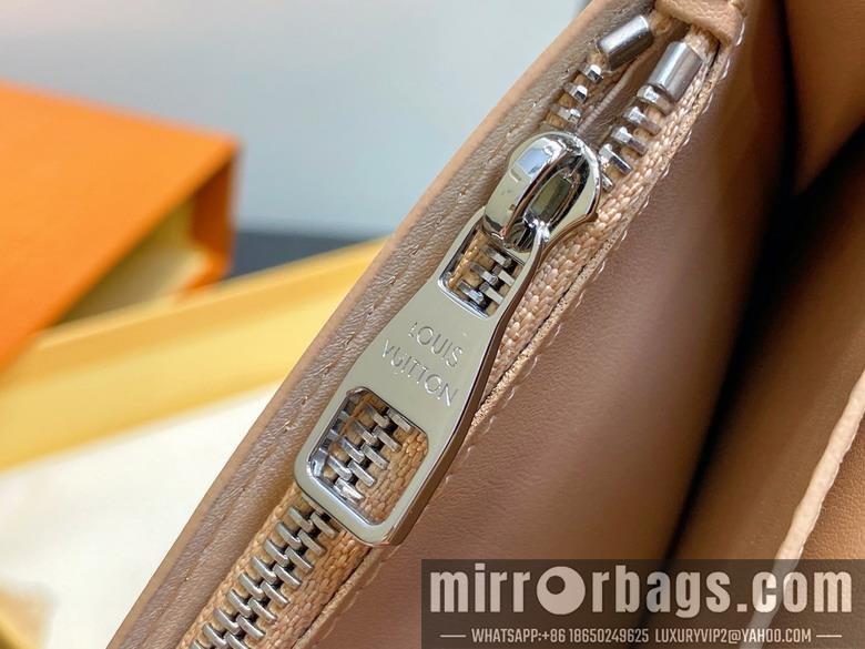 LV Replica Bags Brazza M14251 10x19x2cm gf1
