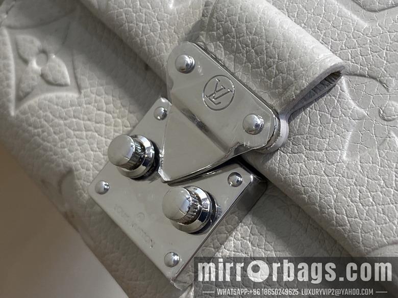 LV Replica Bags Compact M13464 11.5x8.5x4cm gf