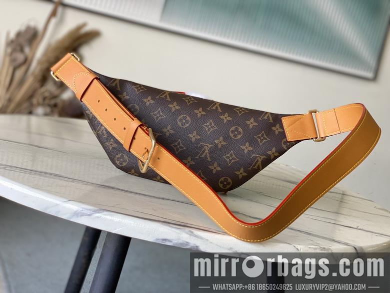 LV Replica Bags Rush M14019 30x15x8cm gf