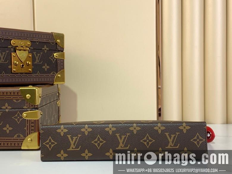 LV Replica Bags Voyage m12815 21x6x27cm gf5