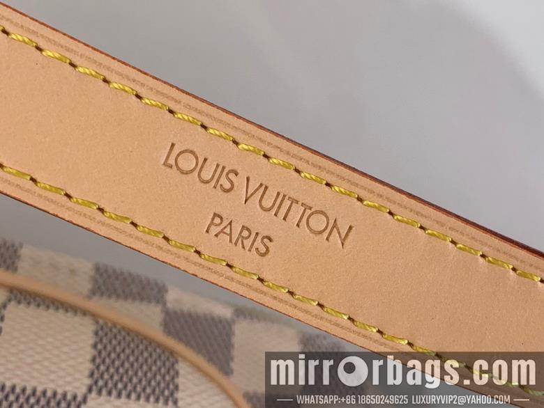 LV Replica Bags Keepit m14806 12x6x29cm gf1