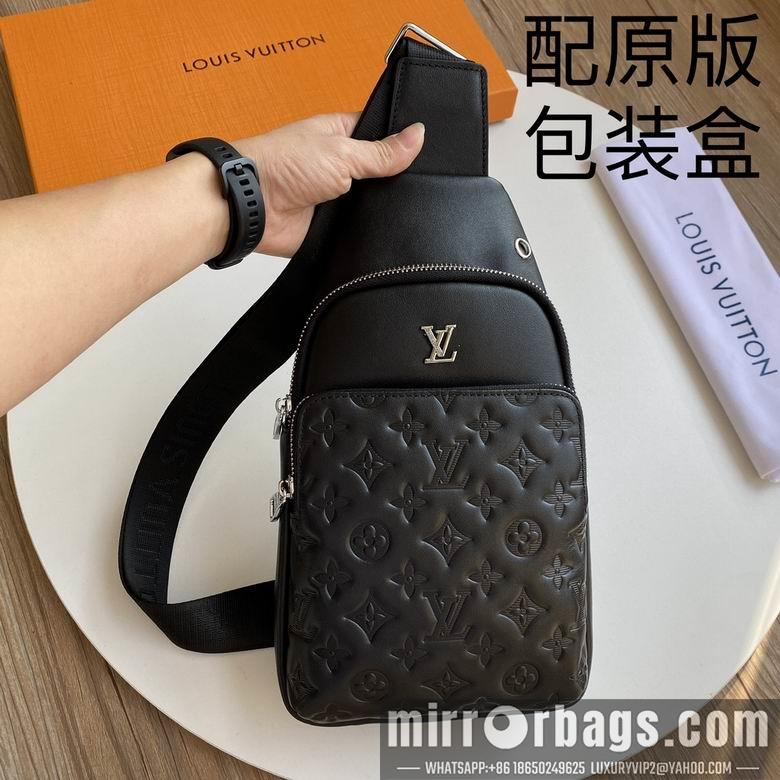 LV Replica Bags 1025 30X17X5cm