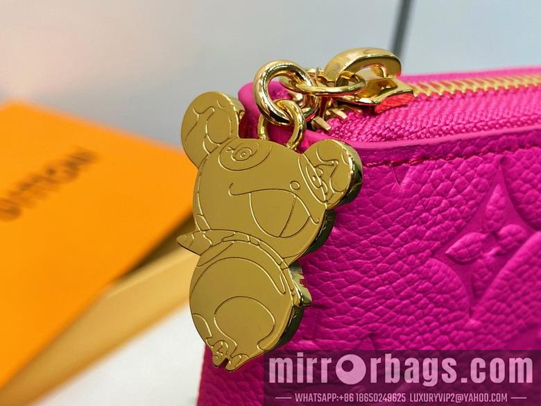 LV Replica Bags TM M13618 19.5x10.5x2.5cm gf1