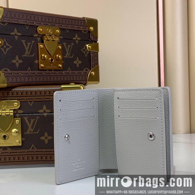 LV Replica Bags Clea m14153 11x8.5x3.5cm gf