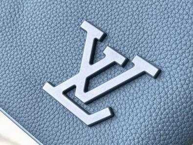 LV Replica Bags Aerogram M81029 30x22x5 cm gf