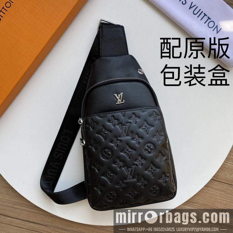LV Replica Bags 1025 30X17X5cm