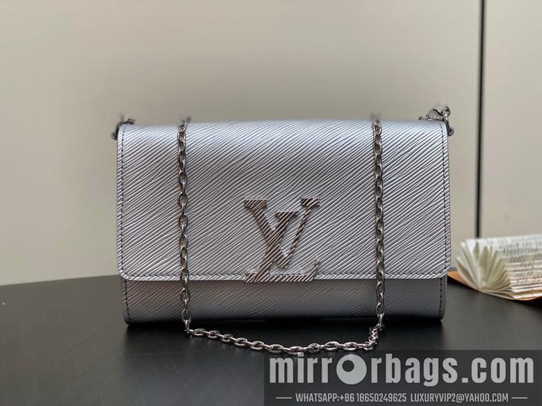 LV Replica Bags Louise M23756 22x14x5cm gf1