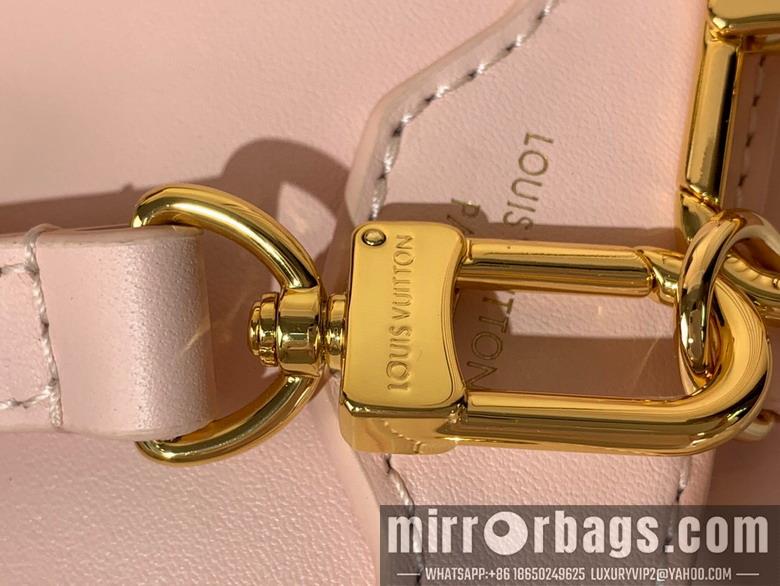 LV Replica Bags Coussin M13357 20x7.5x15cm gf