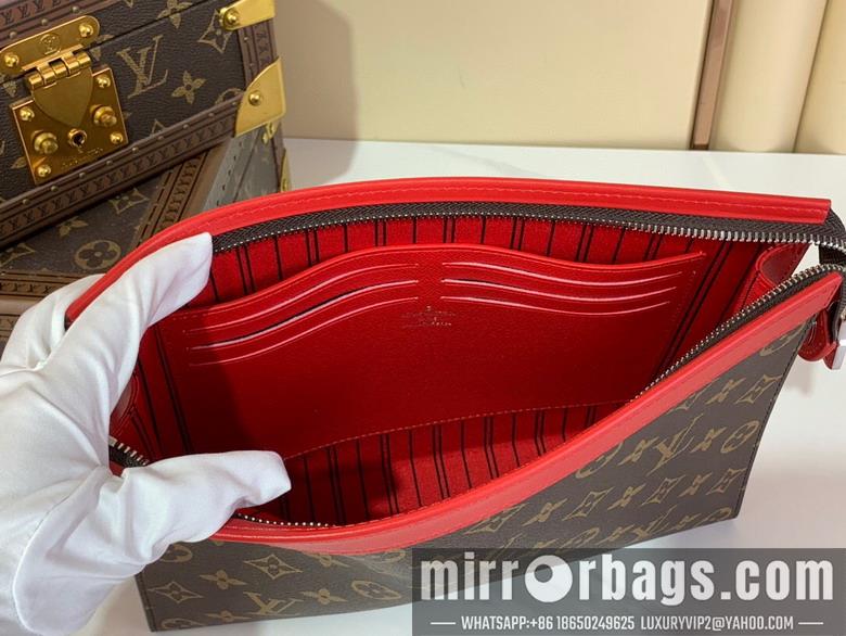 LV Replica Bags Voyage m12815 21x6x27cm gf5