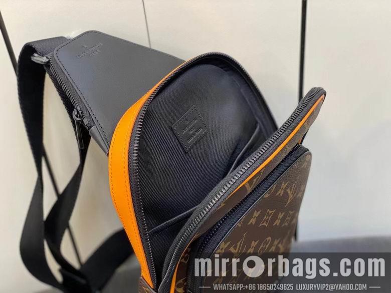 LV Replica Bags Avenue M46718 20x31x7cm gf