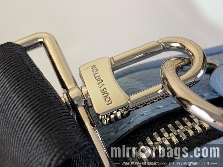 LV Replica Bags Alpha m14073 16x8x24cm gf