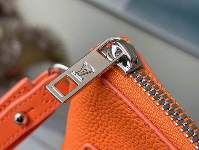 LV Replica Bags Aerogram M81029 30x22x5 cm gf