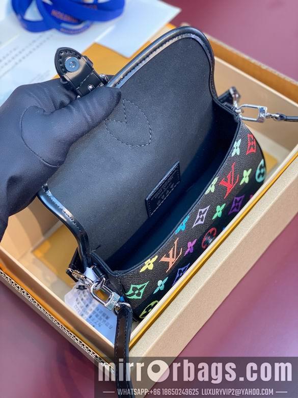 LV Replica Bags M14194 19X10.5X6cm
