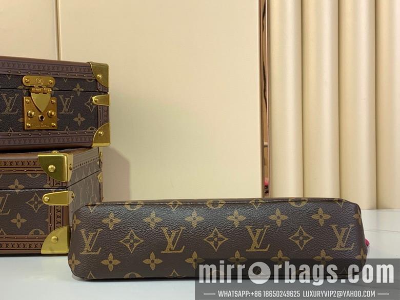 LV Replica Bags Voyage m13198 21x7.5x30cm gf3
