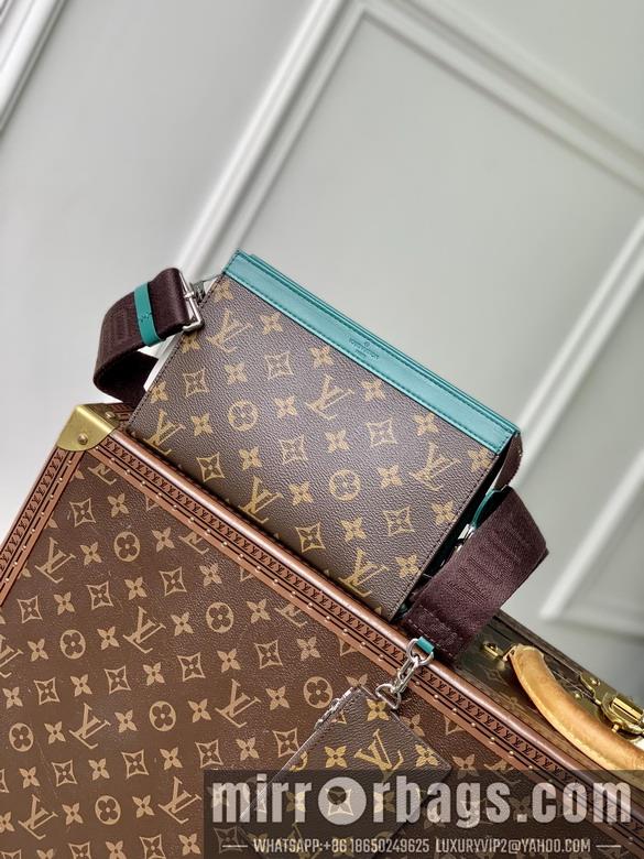LV Replica Bags Alpha M81124 18.5x11x6.5cm gf2