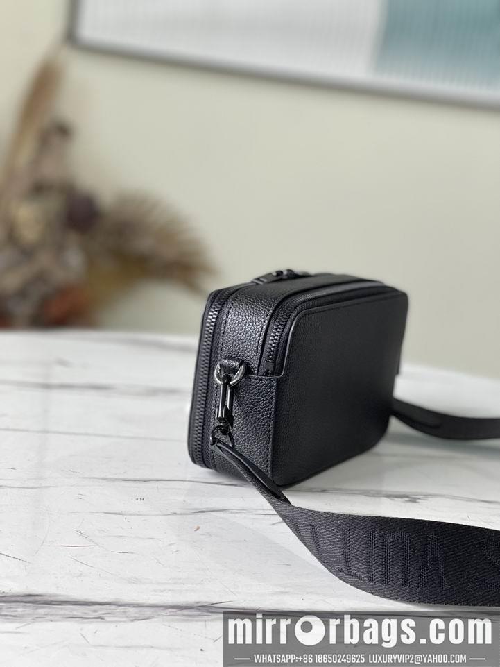 LV Replica Bags Alpha Wearable N59161 18.5x11x6.5 cm gf